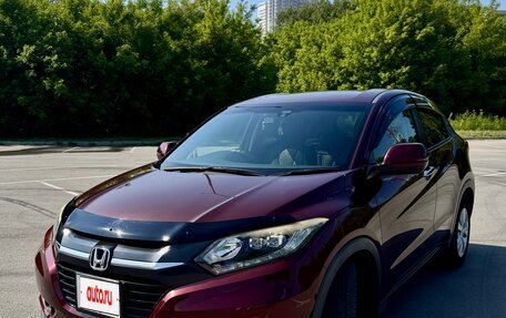 Honda Vezel, 2014 год, 1 550 000 рублей, 16 фотография