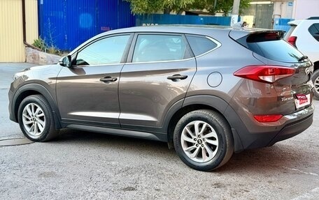 Hyundai Tucson III, 2017 год, 2 000 000 рублей, 2 фотография