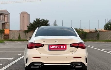 Mercedes-Benz A-Класс, 2022 год, 1 680 000 рублей, 5 фотография