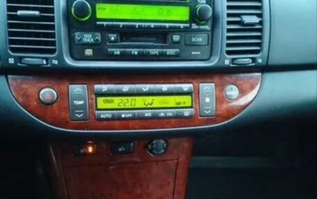 Toyota Camry V40, 2005 год, 530 000 рублей, 4 фотография