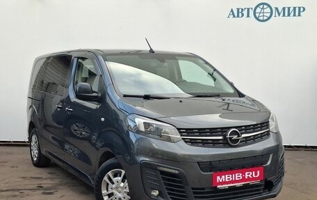 Opel Zafira Life I, 2021 год, 2 865 000 рублей, 3 фотография