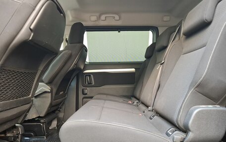 Opel Zafira Life I, 2021 год, 2 865 000 рублей, 11 фотография