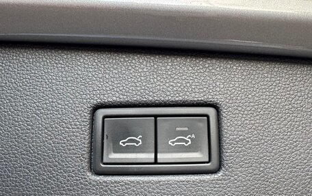 Volkswagen Tiguan II, 2021 год, 3 550 000 рублей, 20 фотография