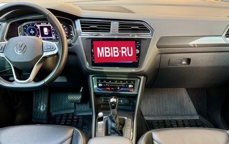 Volkswagen Tiguan II, 2021 год, 3 550 000 рублей, 12 фотография