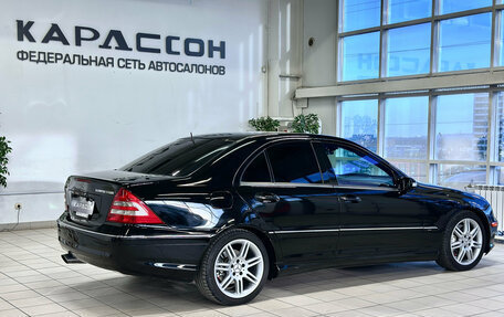 Mercedes-Benz C-Класс, 2005 год, 1 050 000 рублей, 2 фотография