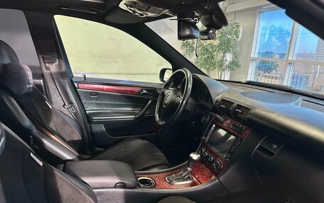 Mercedes-Benz C-Класс, 2005 год, 1 050 000 рублей, 9 фотография