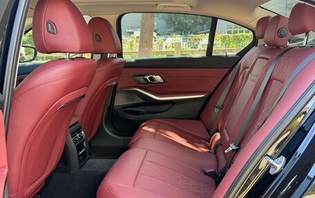 BMW 3 серия, 2023 год, 2 850 000 рублей, 13 фотография