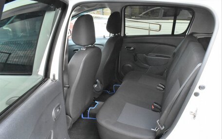 Renault Sandero II рестайлинг, 2015 год, 569 000 рублей, 10 фотография