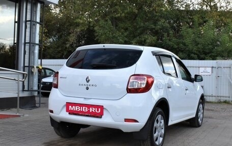 Renault Sandero II рестайлинг, 2015 год, 569 000 рублей, 3 фотография