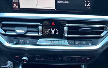 BMW 3 серия, 2022 год, 3 110 000 рублей, 11 фотография