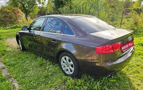 Audi A4, 2011 год, 1 000 000 рублей, 5 фотография