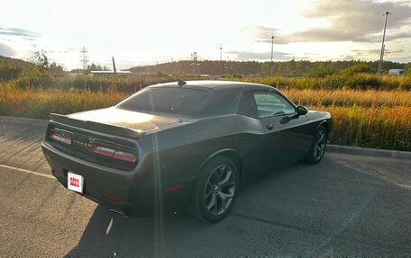 Dodge Challenger III рестайлинг 2, 2016 год, 2 890 000 рублей, 4 фотография