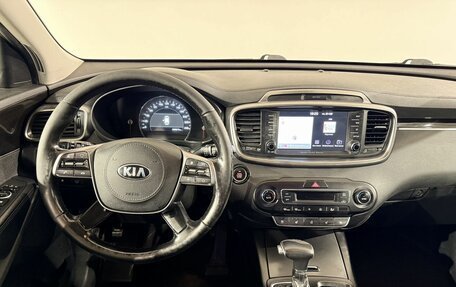 KIA Sorento III Prime рестайлинг, 2018 год, 1 790 000 рублей, 9 фотография