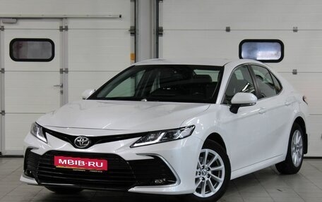 Toyota Camry, 2021 год, 2 687 000 рублей, 1 фотография