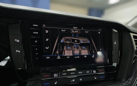 Volkswagen Touareg III, 2019 год, 4 520 000 рублей, 11 фотография