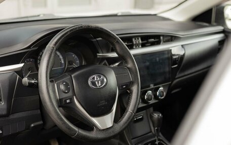 Toyota Corolla, 2013 год, 1 000 000 рублей, 11 фотография