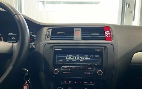 Volkswagen Jetta VI, 2012 год, 975 000 рублей, 16 фотография