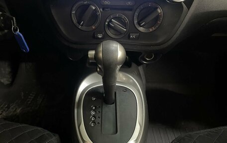 Nissan Juke II, 2013 год, 990 000 рублей, 13 фотография