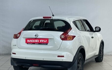 Nissan Juke II, 2013 год, 990 000 рублей, 4 фотография