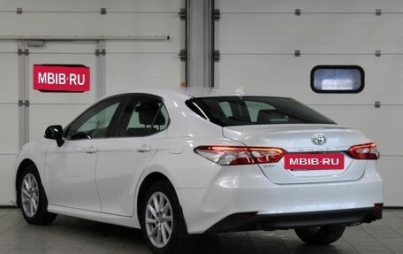 Toyota Camry, 2021 год, 2 687 000 рублей, 7 фотография