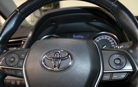 Toyota Camry, 2021 год, 2 687 000 рублей, 20 фотография