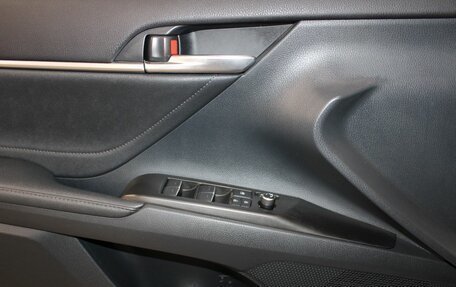 Toyota Camry, 2021 год, 2 687 000 рублей, 22 фотография