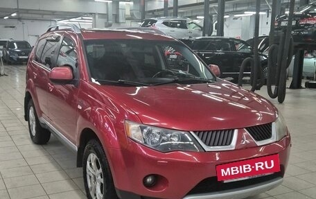 Mitsubishi Outlander III рестайлинг 3, 2008 год, 949 000 рублей, 2 фотография