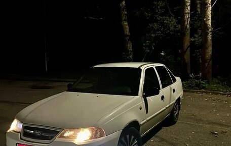 Daewoo Nexia I рестайлинг, 2011 год, 300 000 рублей, 1 фотография