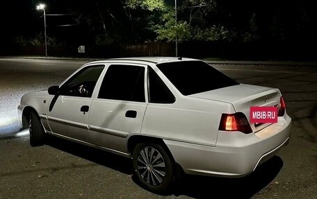 Daewoo Nexia I рестайлинг, 2011 год, 300 000 рублей, 2 фотография