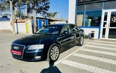 Audi A8, 2009 год, 1 700 000 рублей, 10 фотография