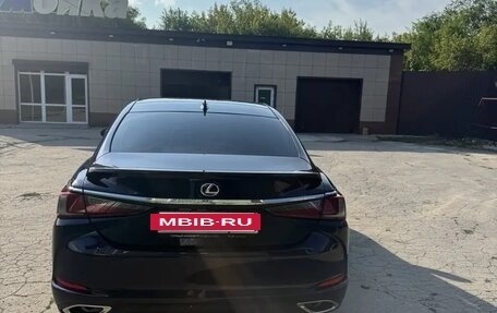 Lexus ES VII, 2021 год, 4 350 000 рублей, 8 фотография
