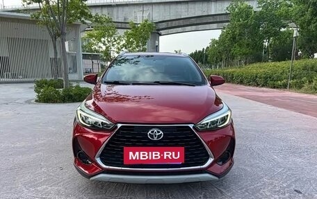 Toyota Yaris XP150 рестайлинг, 2022 год, 945 000 рублей, 2 фотография