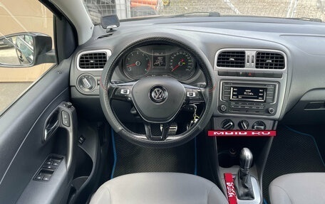 Volkswagen Polo VI (EU Market), 2016 год, 850 000 рублей, 18 фотография