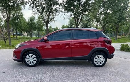 Toyota Yaris XP150 рестайлинг, 2022 год, 945 000 рублей, 4 фотография