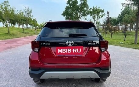 Toyota Yaris XP150 рестайлинг, 2022 год, 945 000 рублей, 6 фотография