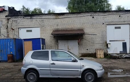 Volkswagen Polo III рестайлинг, 1998 год, 155 555 рублей, 2 фотография