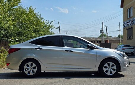 Hyundai Solaris II рестайлинг, 2015 год, 930 000 рублей, 5 фотография