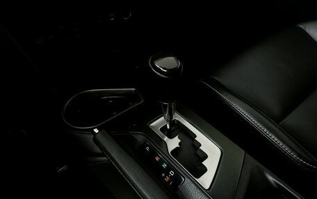 Toyota RAV4, 2015 год, 2 400 000 рублей, 21 фотография