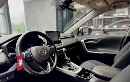 Toyota RAV4, 2020 год, 2 639 000 рублей, 11 фотография