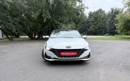 Hyundai Elantra, 2023 год, 1 560 000 рублей, 1 фотография