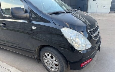 Hyundai Grand Starex Grand Starex I рестайлинг 2, 2010 год, 1 250 000 рублей, 2 фотография