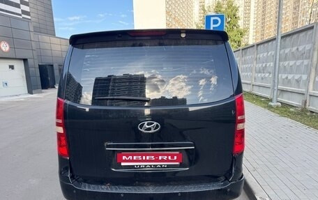 Hyundai Grand Starex Grand Starex I рестайлинг 2, 2010 год, 1 250 000 рублей, 6 фотография