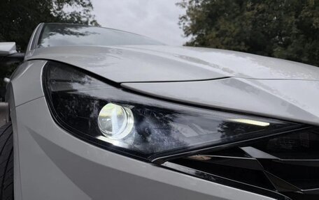 Hyundai Elantra, 2023 год, 1 560 000 рублей, 9 фотография