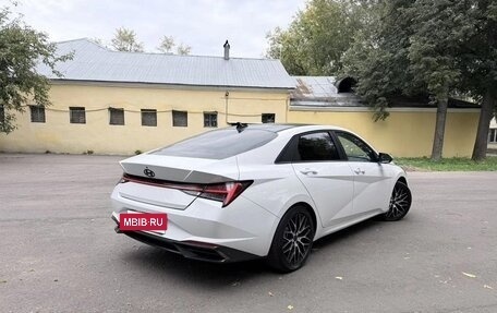 Hyundai Elantra, 2023 год, 1 560 000 рублей, 6 фотография