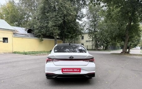 Hyundai Elantra, 2023 год, 1 560 000 рублей, 7 фотография