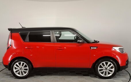 KIA Soul II рестайлинг, 2017 год, 1 570 000 рублей, 5 фотография