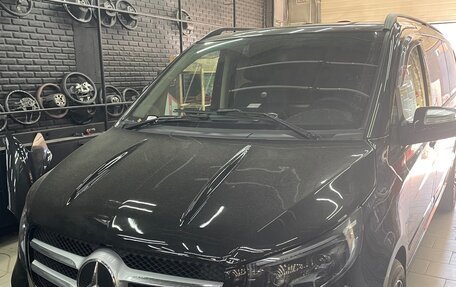 Mercedes-Benz Viano, 2011 год, 2 800 000 рублей, 1 фотография