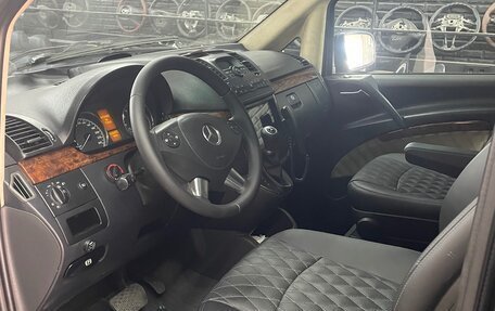 Mercedes-Benz Viano, 2011 год, 2 800 000 рублей, 6 фотография