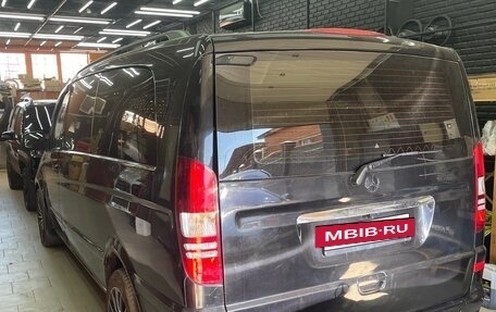 Mercedes-Benz Viano, 2011 год, 2 800 000 рублей, 5 фотография