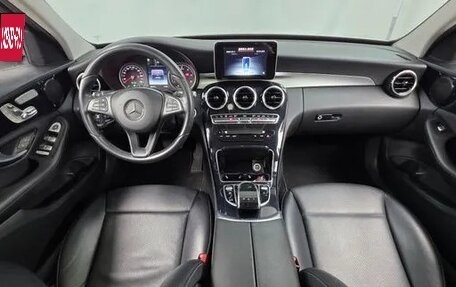 Mercedes-Benz C-Класс, 2017 год, 1 640 000 рублей, 8 фотография